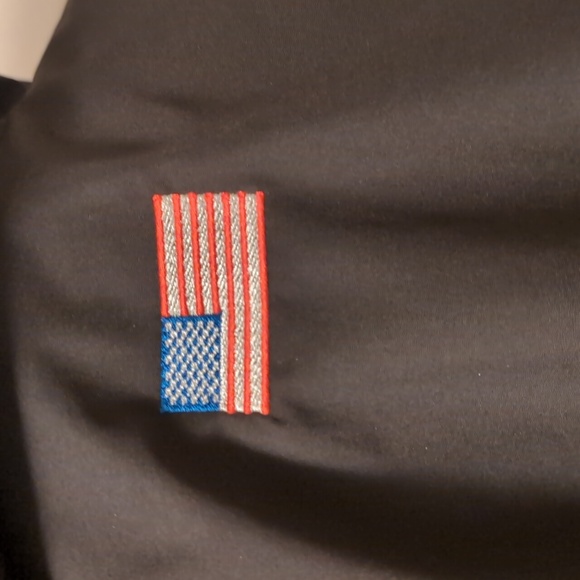 Helly Hansen Black Hooded Windbreaker Jacket - Picture 3 of 13